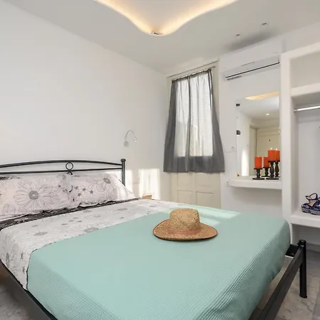 Depis Suites&apartments * Naxos City